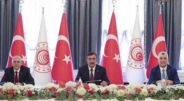 Cumhurbaşkanı Yardımcısı Yılmaz: Döviz kazandırıcı faaliyetlerin geliştirilmesi gerekiyor