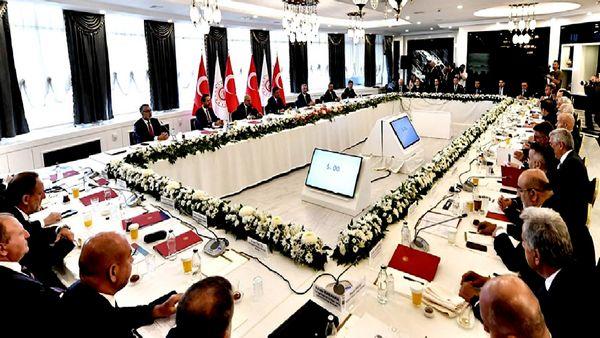 Cumhurbaşkanı Yardımcısı Yılmaz: Temel hedefimiz istikrar içinde büyümek